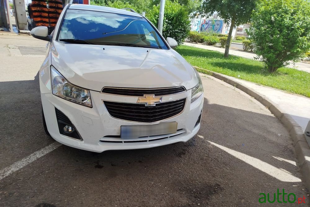 2013' Chevrolet Cruze Sw photo #3