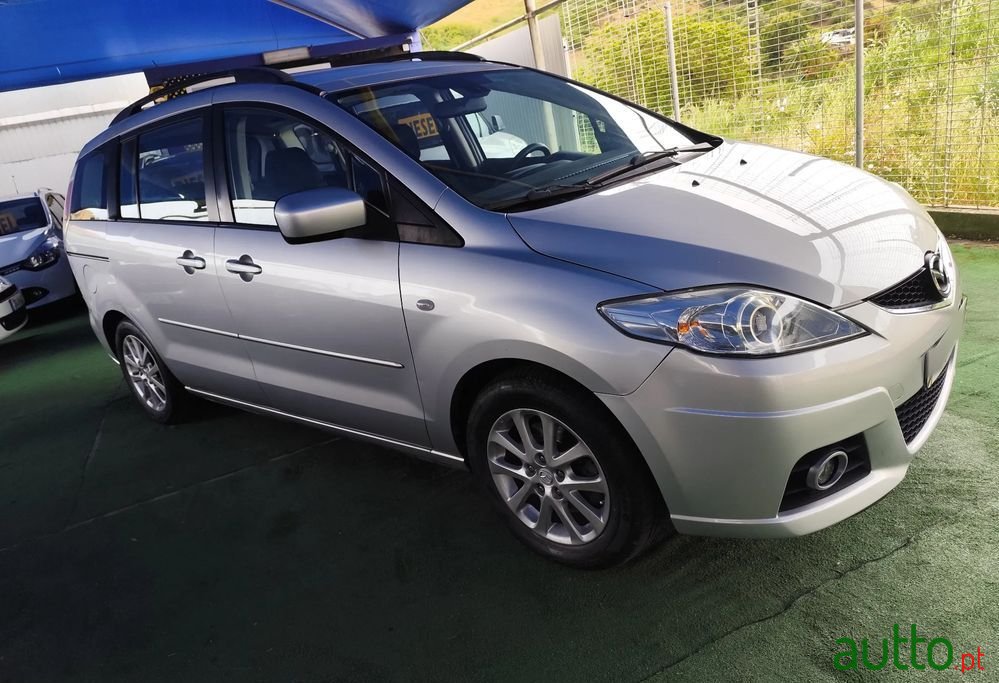 2010' Mazda 5 photo #1