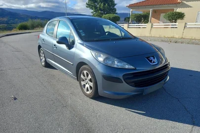 ALL ABOUT THE 2006 PEUGEOT 207 1.4 - SHOULD YOU ? 