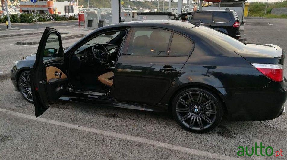 2008' BMW 535 Pack M photo #2