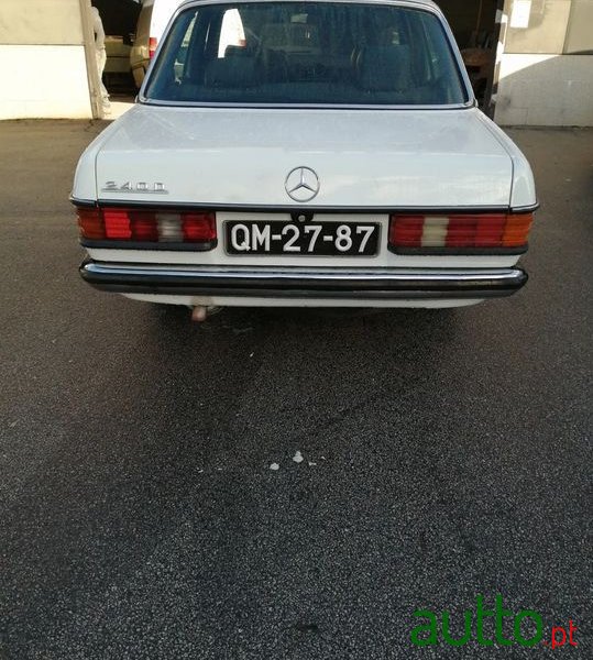 1987' Mercedes-Benz 240 photo #3
