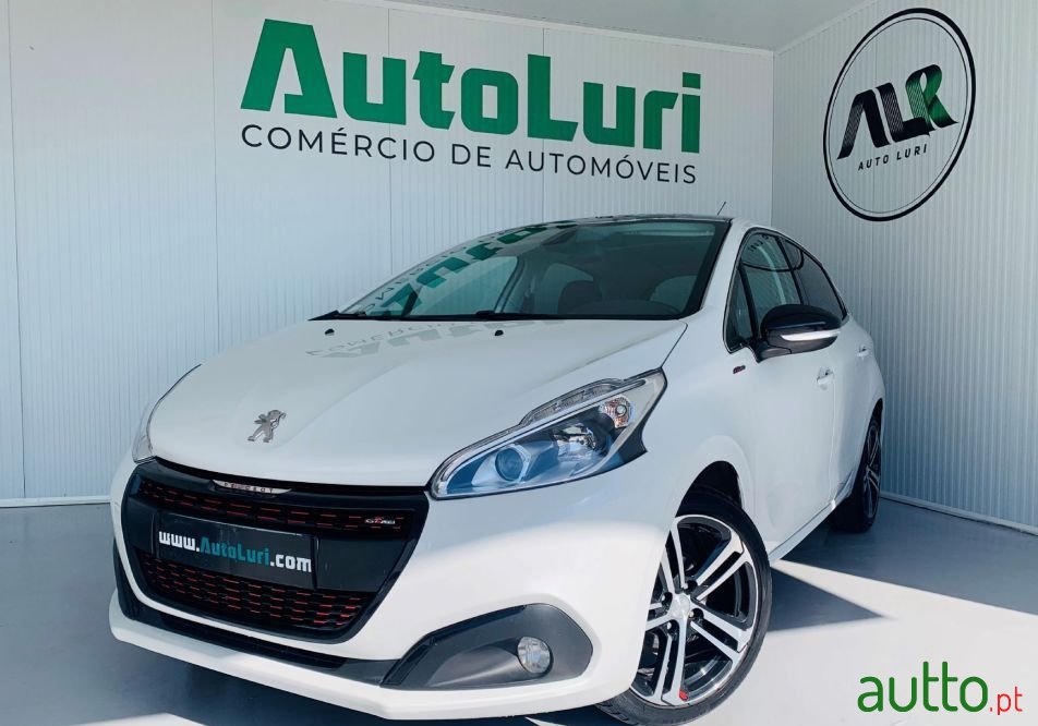 2017' Peugeot 208 photo #1