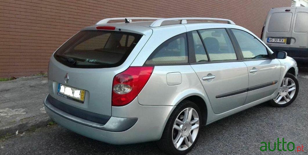 2005' Renault Laguna Break photo #1