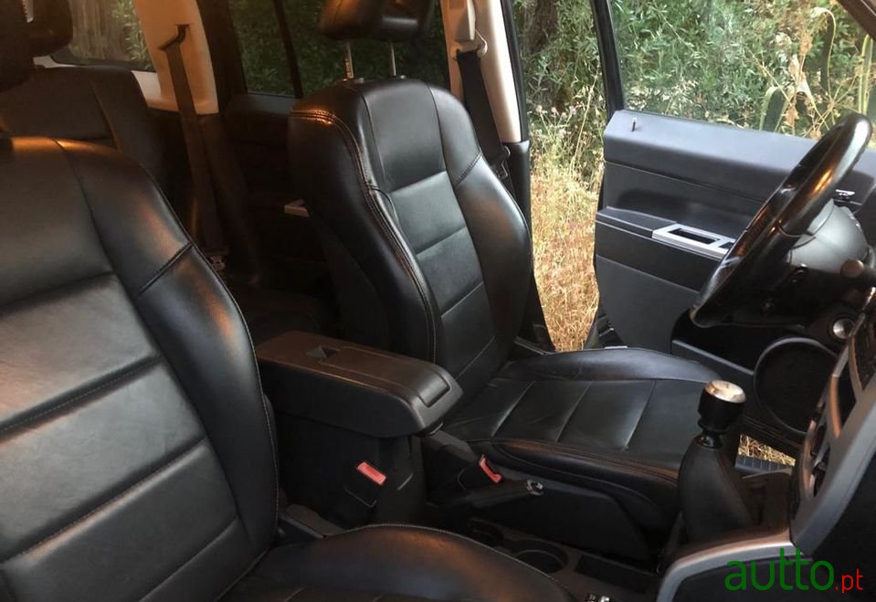 2007' Jeep Patriot photo #5