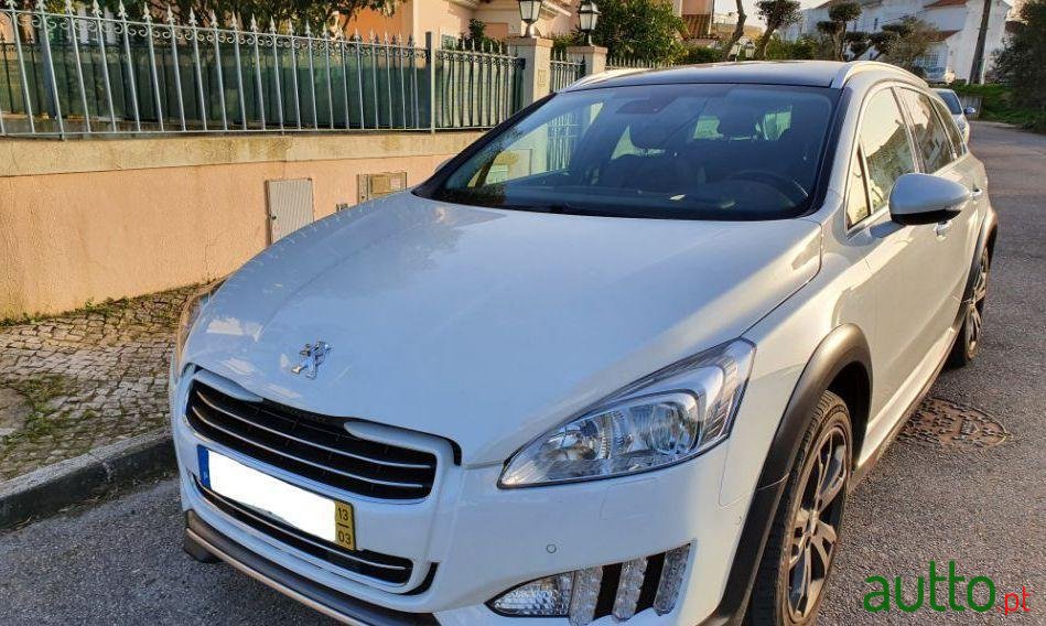 2013' Peugeot 508 Rxh photo #2