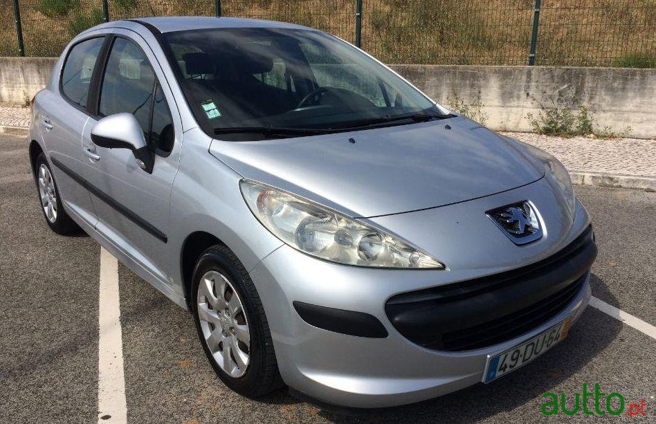 2007' Peugeot 207 1.4 Hdi photo #1