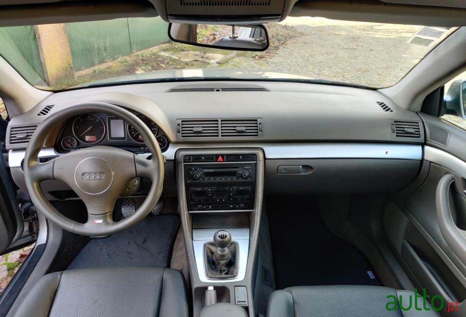 2002' Audi A4 photo #5