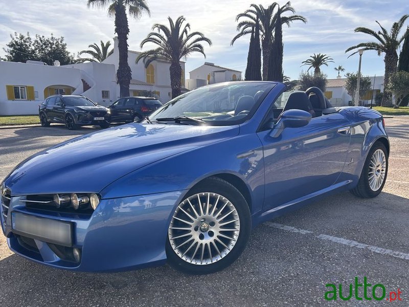 2007' Alfa Romeo Spider 2.2 Jts photo #1