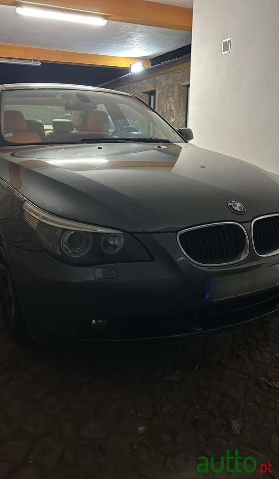 2005' BMW 520 D Touring photo #1