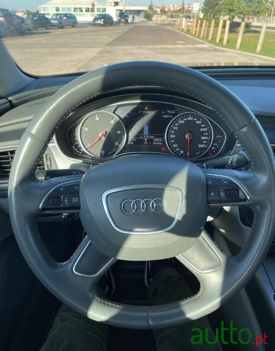 2014' Audi A6 Avant photo #6