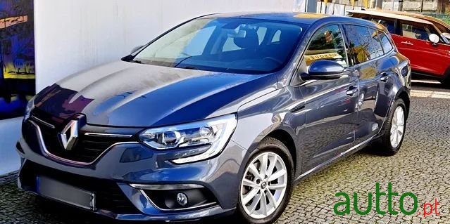 2017' Renault Megane Sport Tourer photo #2