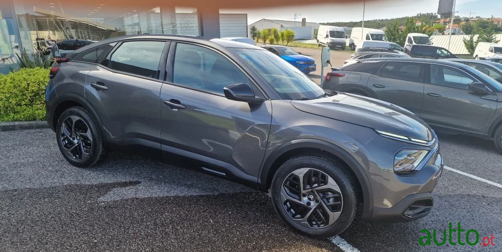 2024' Citroen C4 1.2 Puretech Plus photo #5