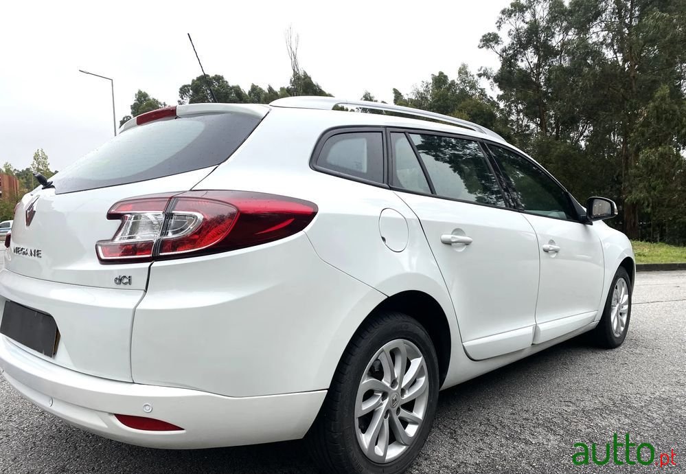 2014' Renault Mégane Sport Tourer photo #6