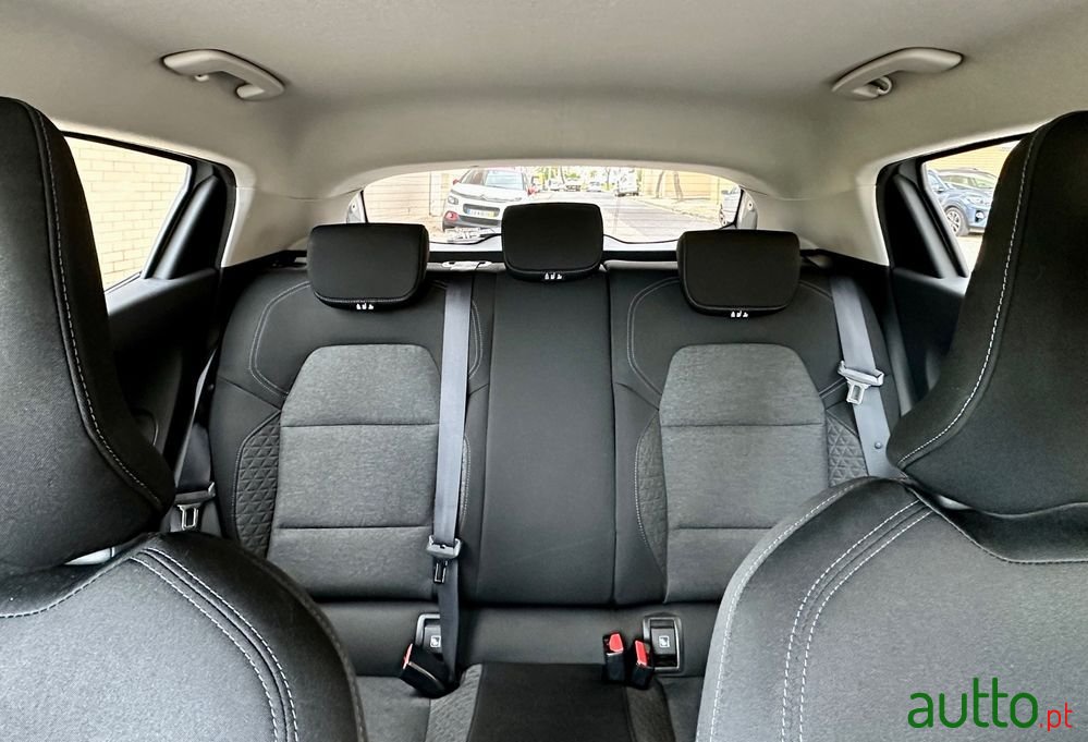 2020' Renault Clio 1.0 Tce Intens photo #5