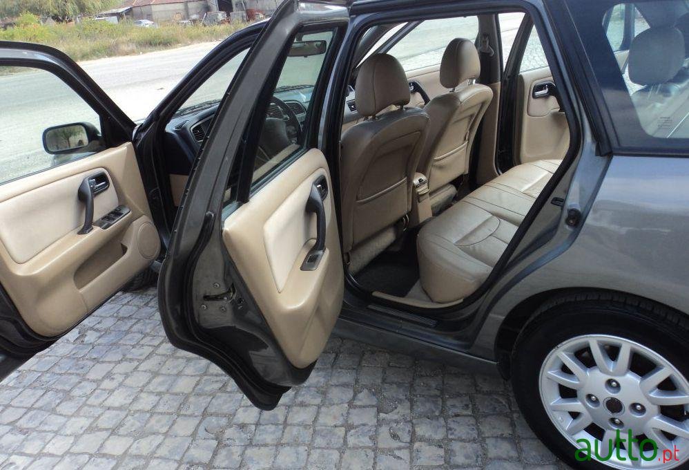 2001' Nissan Primera 2.0 TD Elegance Top photo #2