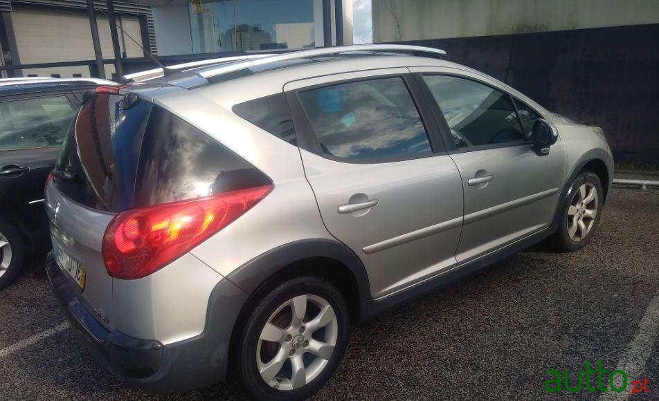 2008' Peugeot 207 Sw photo #1