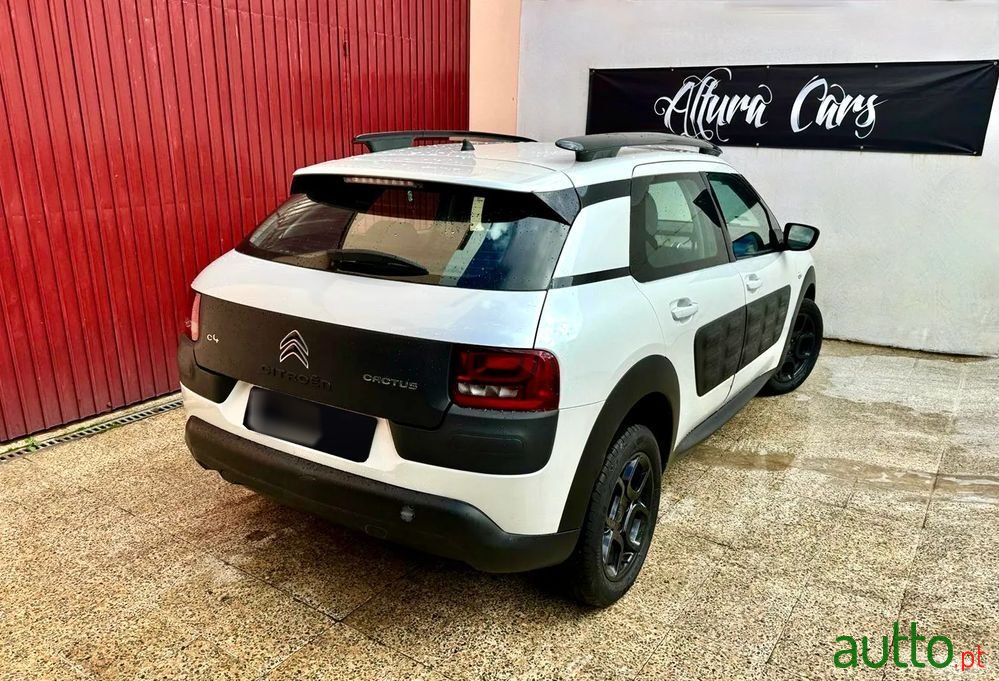 2017' Citroen C4 Cactus photo #4