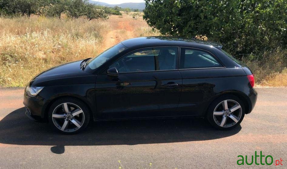 2011' Audi A1 photo #1