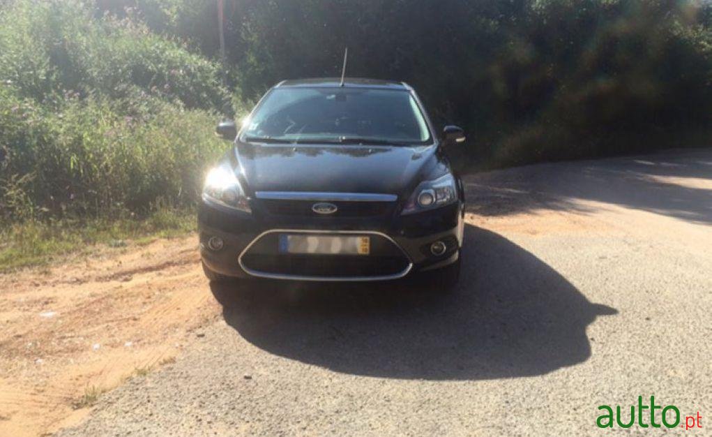 2010' Ford Focus 1.6 Tdci Titanium photo #1