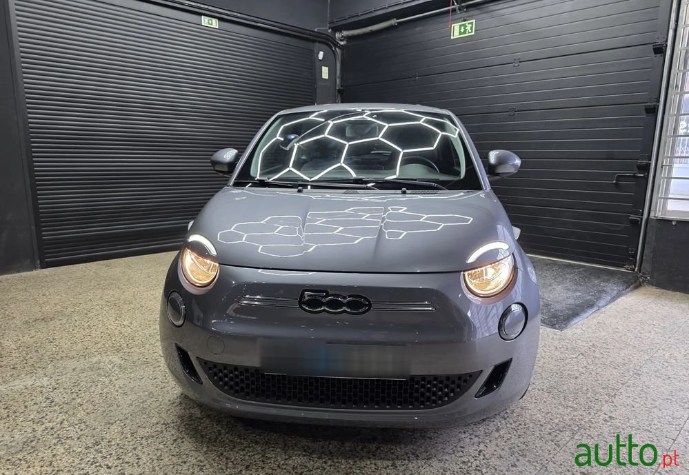 2023' Fiat 500e 42Kwh Icon photo #4