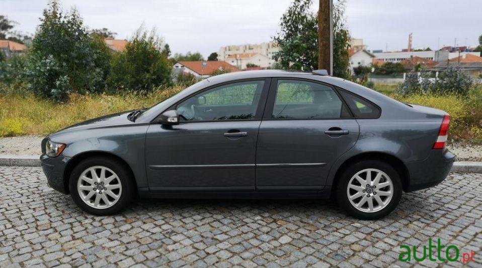 2006' Volvo S40 photo #1