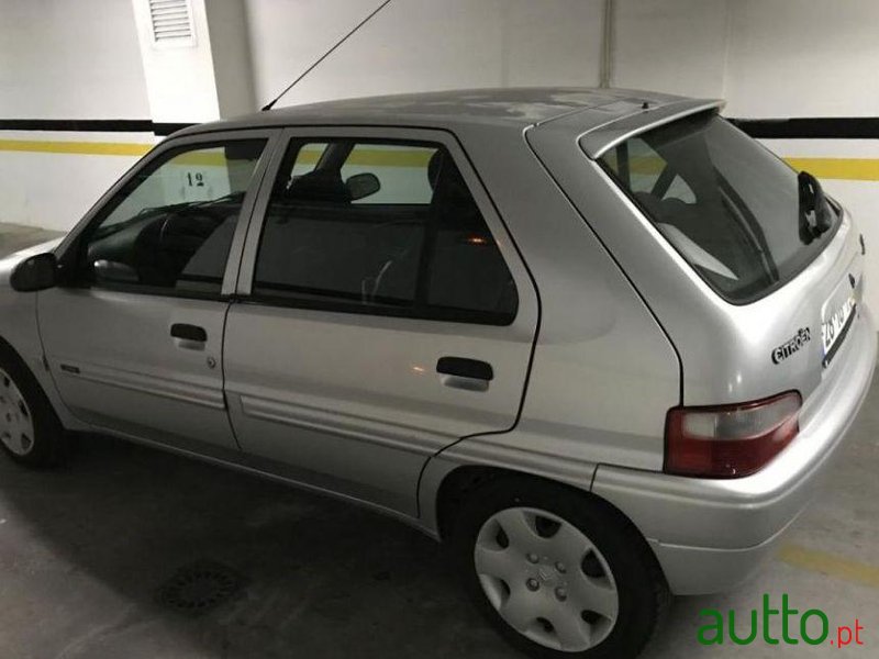 2002' Citroen Saxo 1.1I Exclusive photo #1