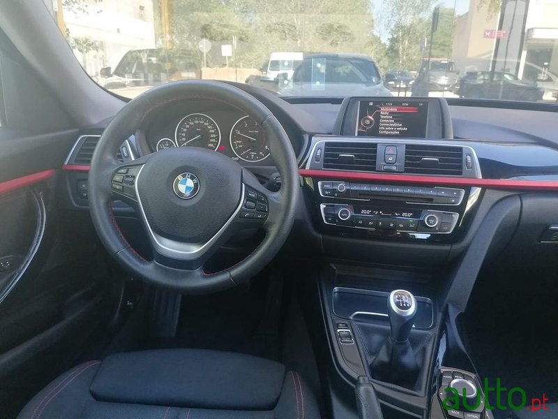 2016' BMW Série 3 D Line Sport photo #6