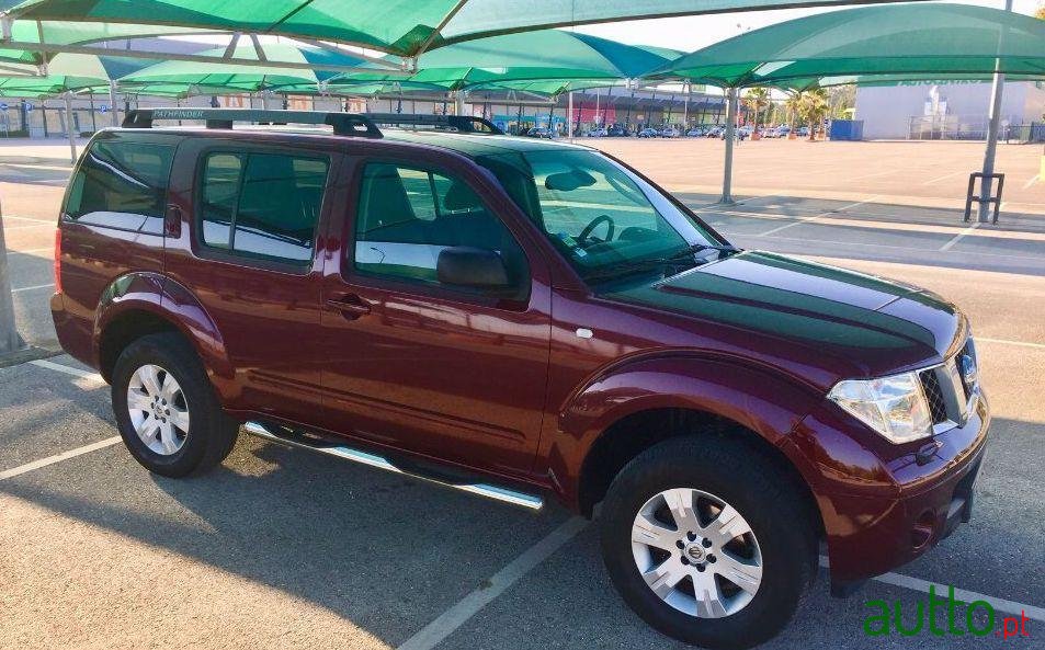 2005' Nissan Pathfinder photo #4