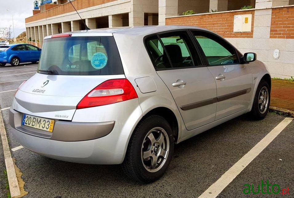 2006' Renault Megane photo #1