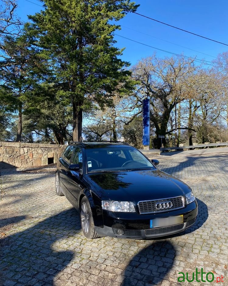 2002' Audi A4 Avant photo #6