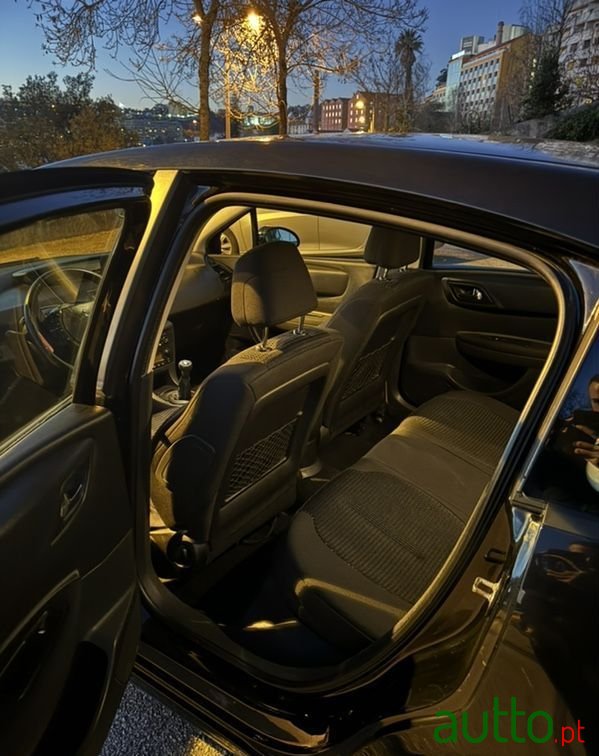 2009' Citroen C4 photo #3