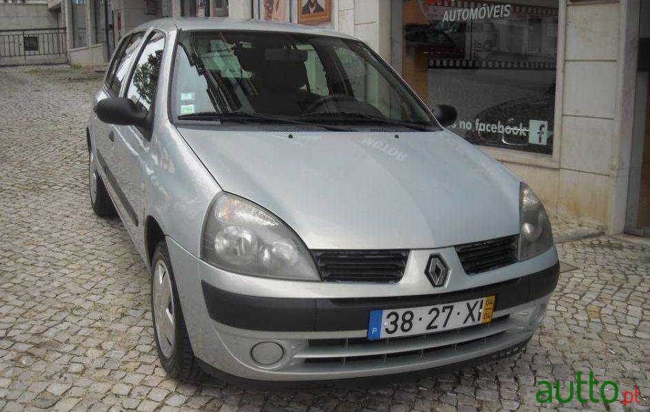 2004' Renault Clio 1.2 Dynamique photo #3