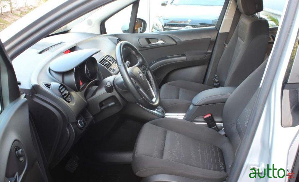 2014' Opel Meriva 1.4 Tb Cx Automática photo #2