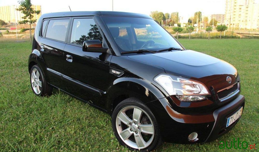 2010' Kia Soul photo #1