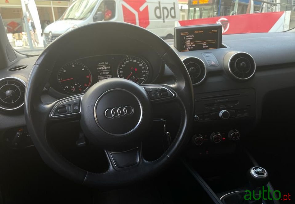 2013' Audi A1 photo #4