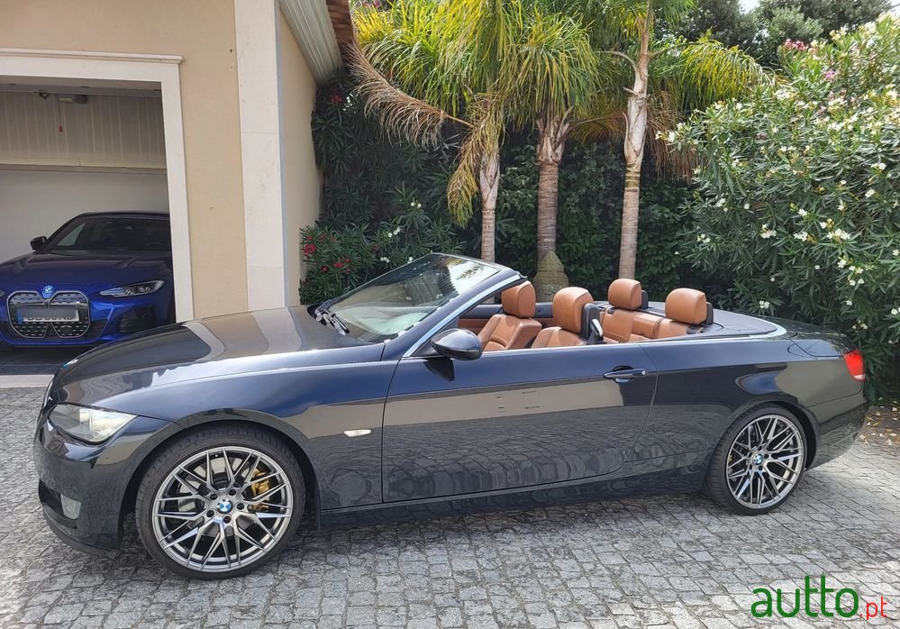 2008' BMW Série 3 I photo #1