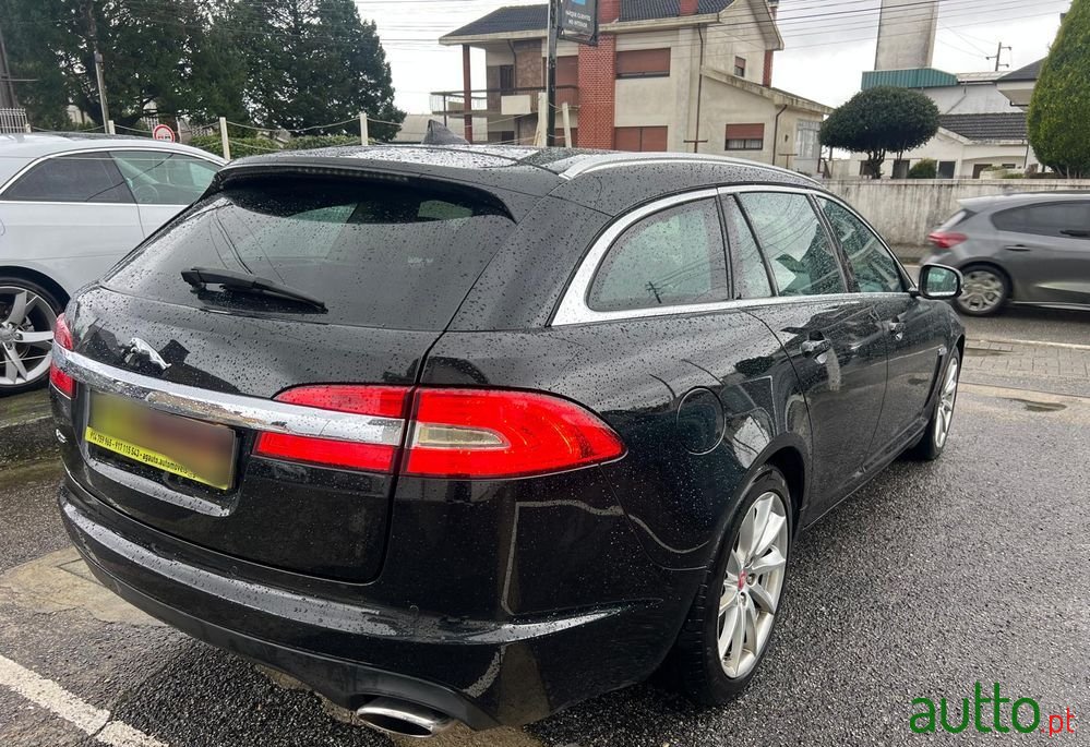 2014' Jaguar Xf Sportbrake 2.2 photo #4