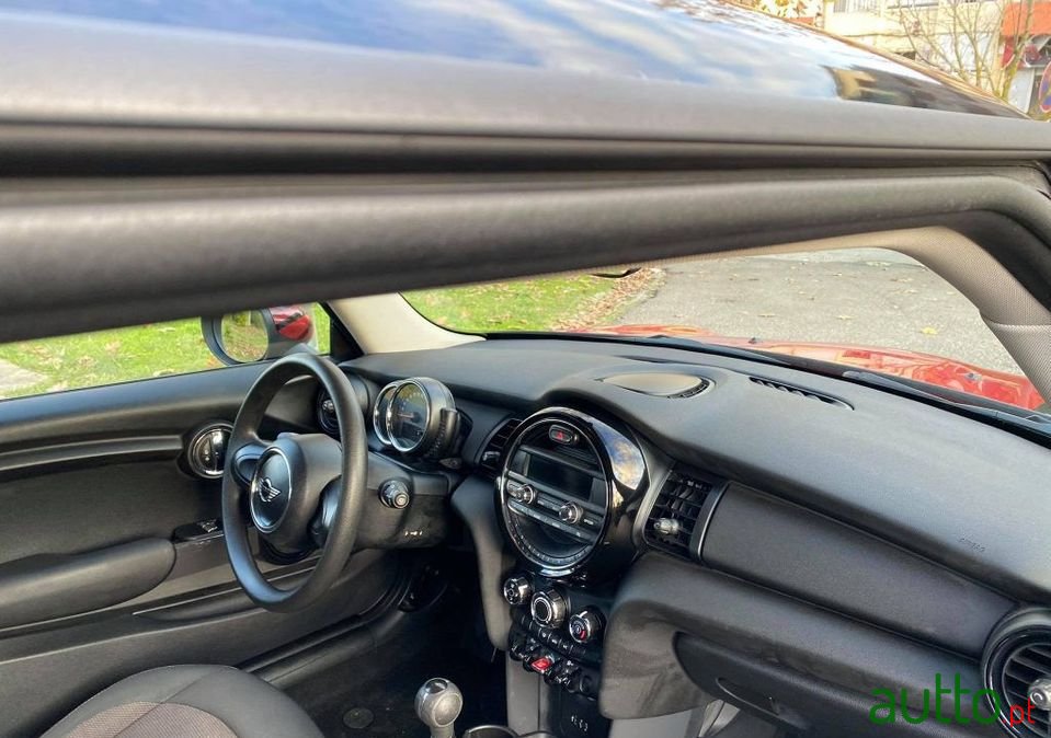 2015' MINI One photo #2