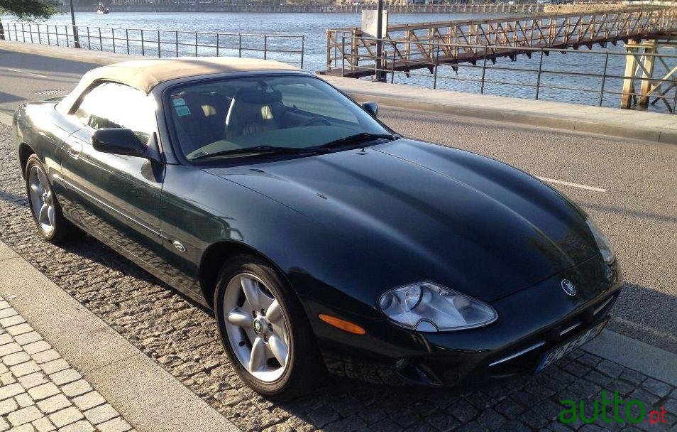 1997' Jaguar XK8 Cabrio photo #1