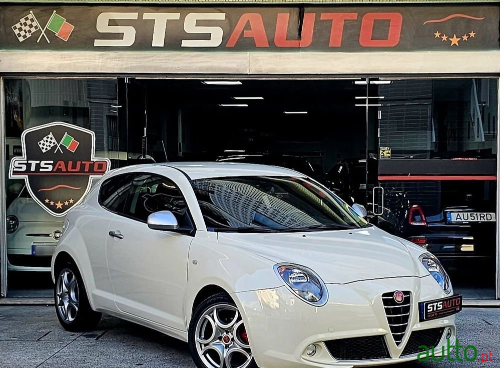 2012' Alfa Romeo MiTo photo #2