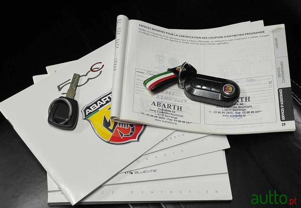 2016' Abarth 595C photo #3