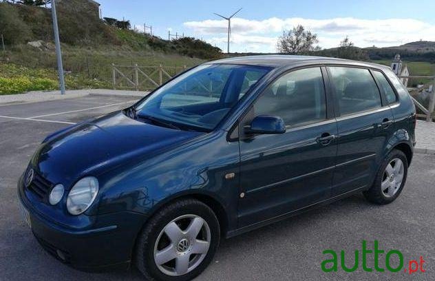 2005' Volkswagen Polo photo #1