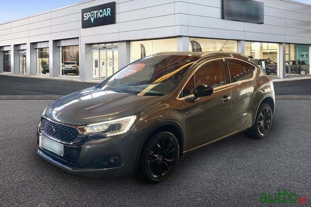 2018' DS Automobiles Ds4 photo #1