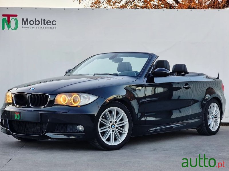 2008' BMW Série 1 D Cabrio photo #1