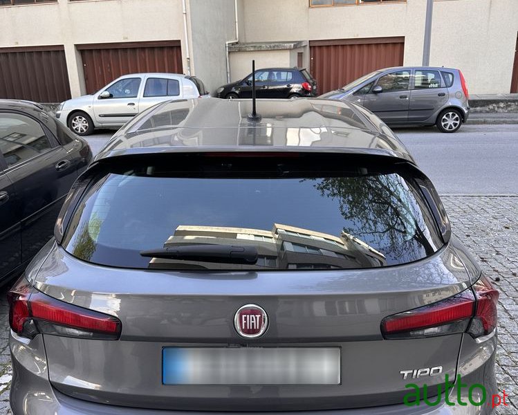 2019' Fiat Tipo photo #2