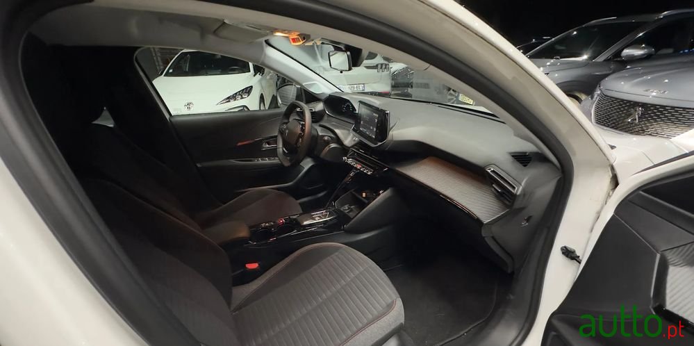 2022' Peugeot e-208 Active Pack photo #6