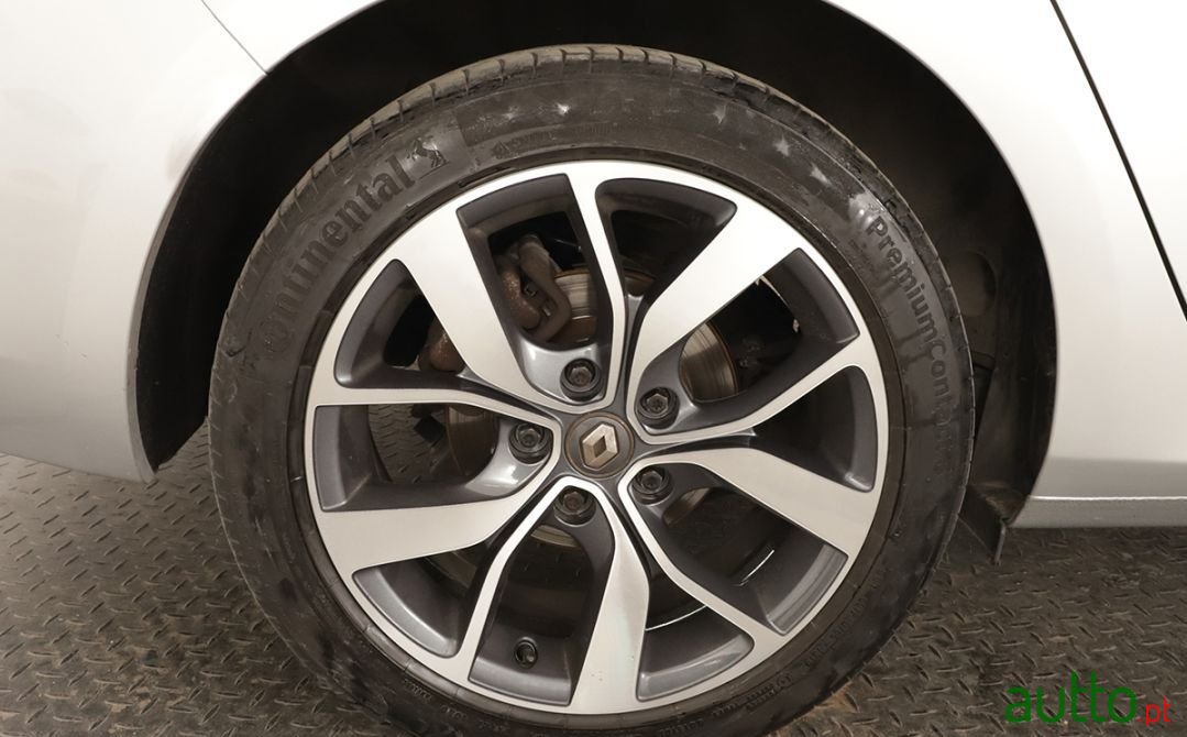 2016' Renault Megane photo #5