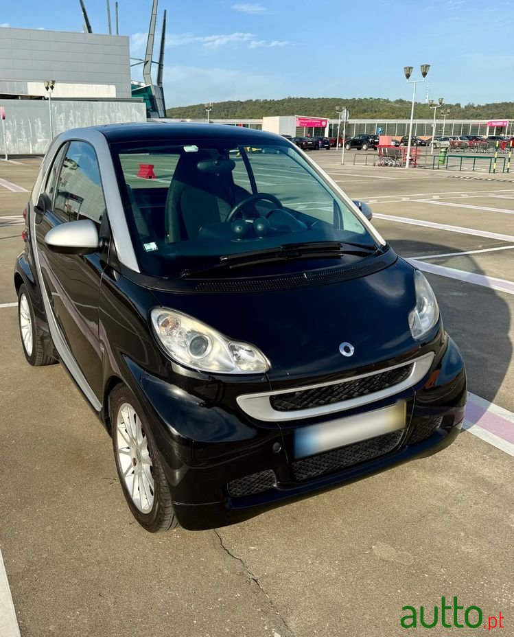 2010' Smart Fortwo photo #2