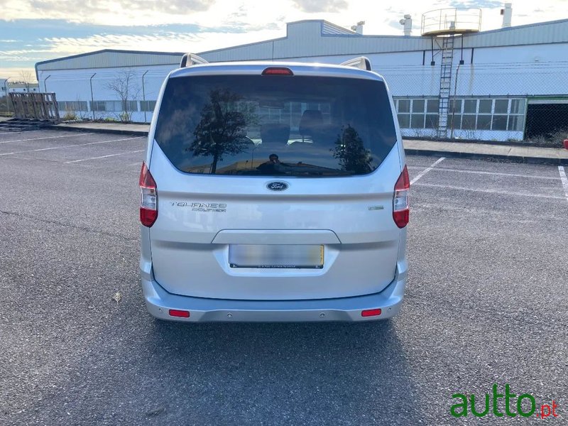 2015' Ford Tourneo Courier photo #4