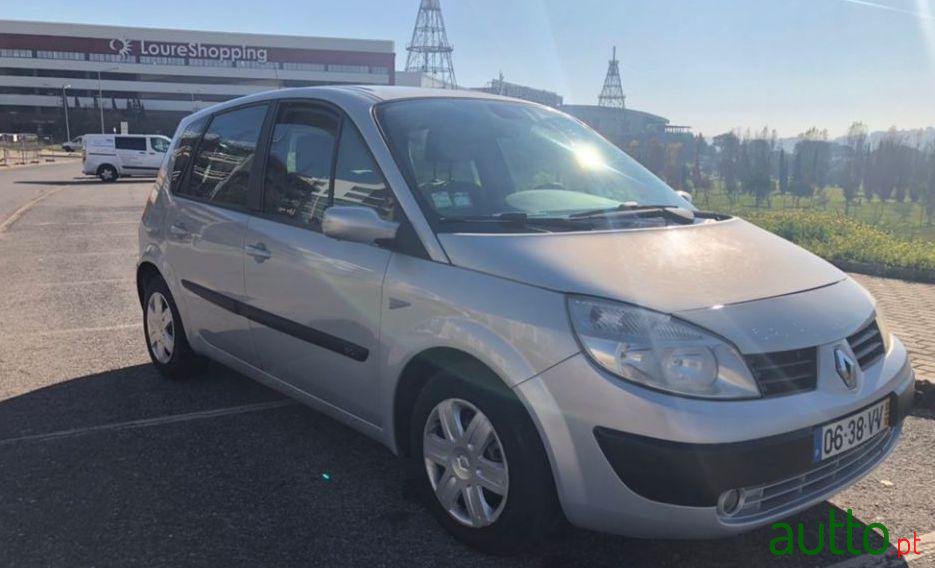 2003' Renault Scenic 1.5 Dci photo #3